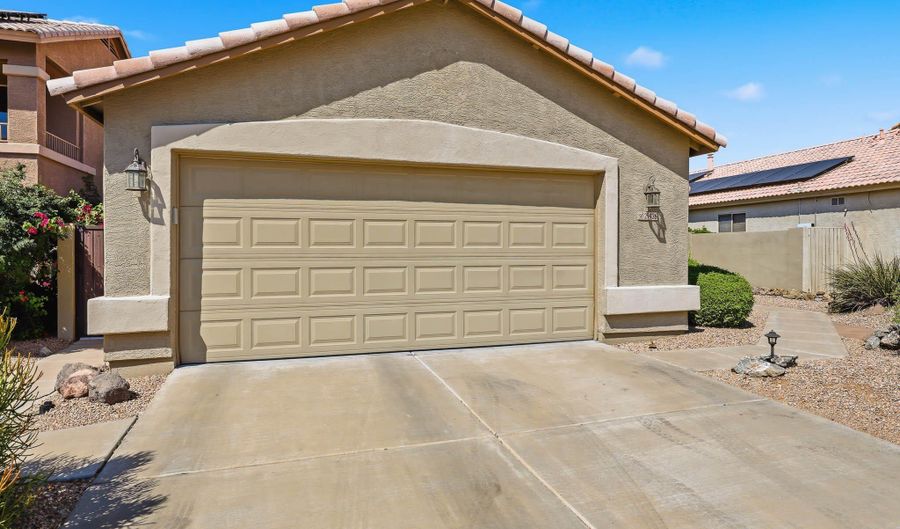 29426 N 51ST Pl, Cave Creek, AZ 85331 - 4 Beds, 2 Bath