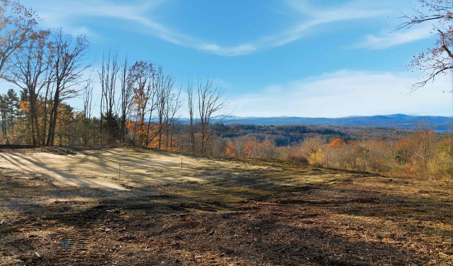 107 Cotton Hill Rd, Belmont, NH 03220 - 4 Beds, 4 Bath