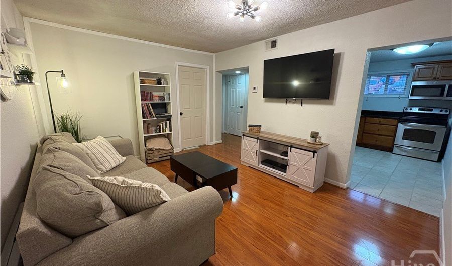 250 Little St C101, Athens, GA 30605 - 1 Beds, 1 Bath