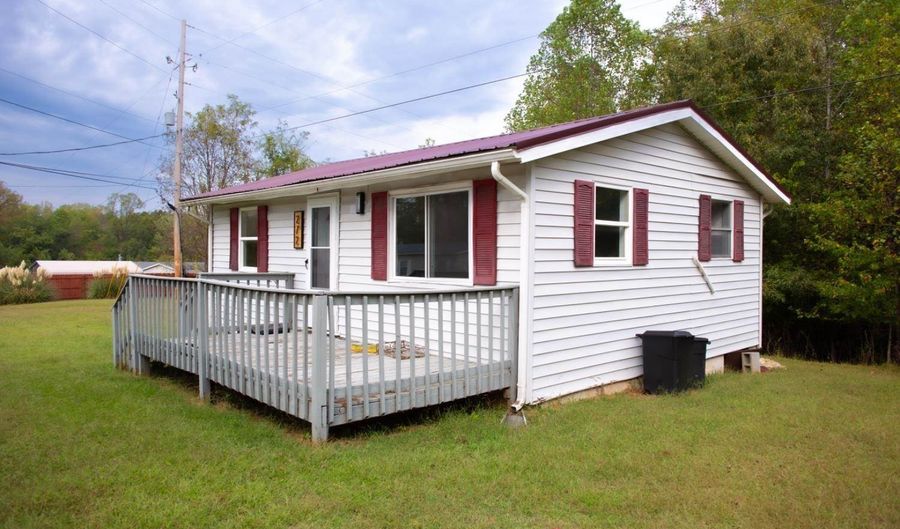 272 Eagle Rd, Amherst, VA 24521 - 2 Beds, 1 Bath