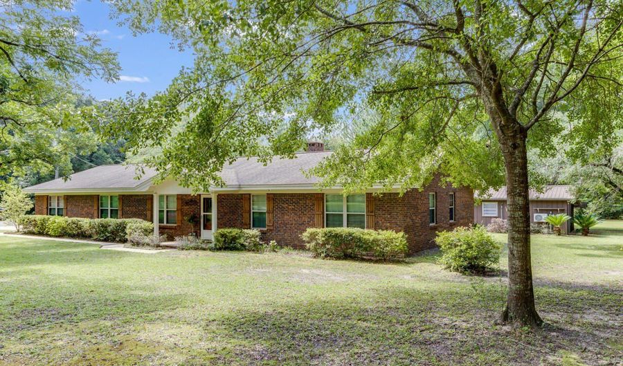 1318 John Riley Barnhill Rd, Baker, FL 32531 - 3 Beds, 2 Bath