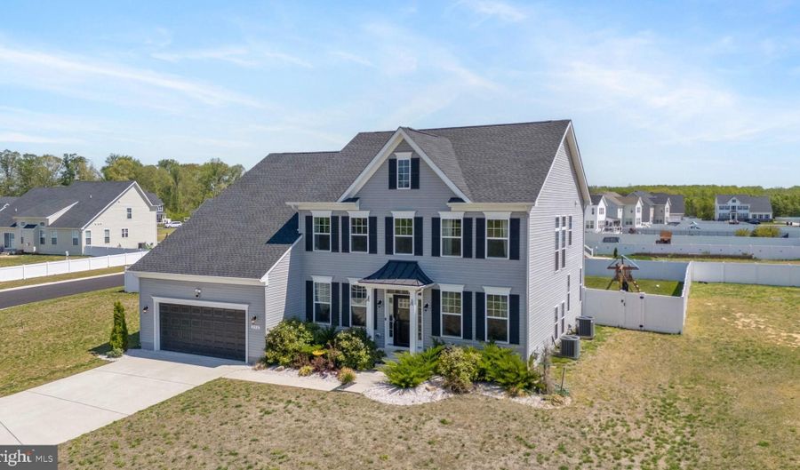 252 HAMPTON HILL Dr, Camden Wyoming, DE 19934 - 5 Beds, 3 Bath