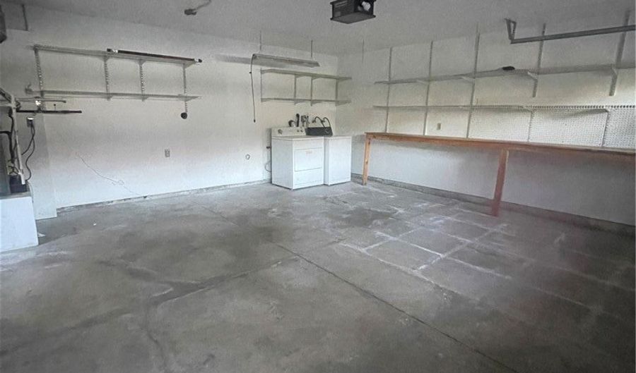 29631 Canwood St, Agoura Hills, CA 91301 - 2 Beds, 3 Bath