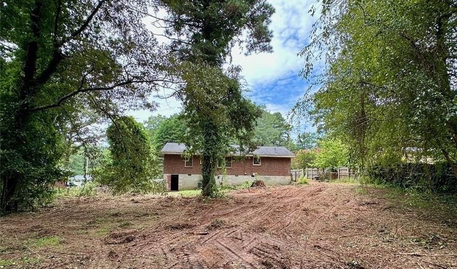 4399 Chelou Dr, Austell, GA 30106 - 3 Beds, 2 Bath