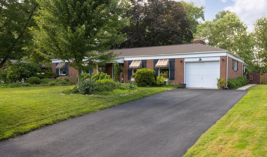 18 HUNTINGTON Pl, Bel Air, MD 21014 - 3 Beds, 2 Bath