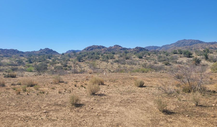 S Date Creek Road, Congress, AZ 85332 - 0 Beds, 0 Bath