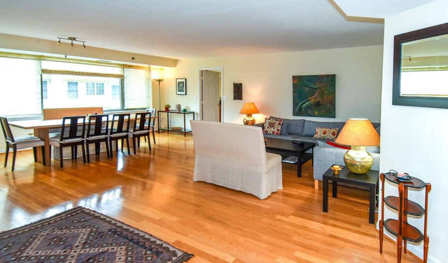 5450 WHITLEY PARK Ter 212, Bethesda, MD 20814 - 3 Beds, 3 Bath