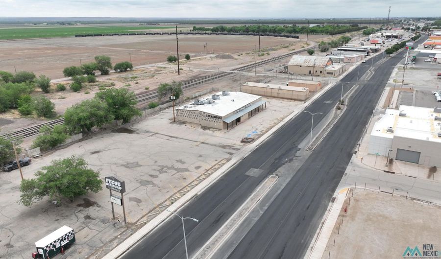 601 S 1st St, Artesia, NM 88210 - 0 Beds, 2 Bath