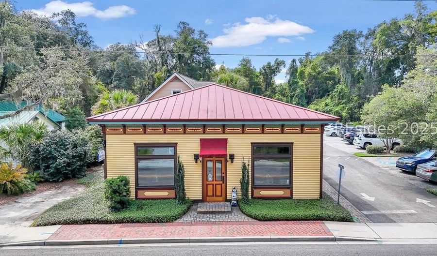 10 Bruin Rd, Bluffton, SC 29910 - 0 Beds, 0 Bath