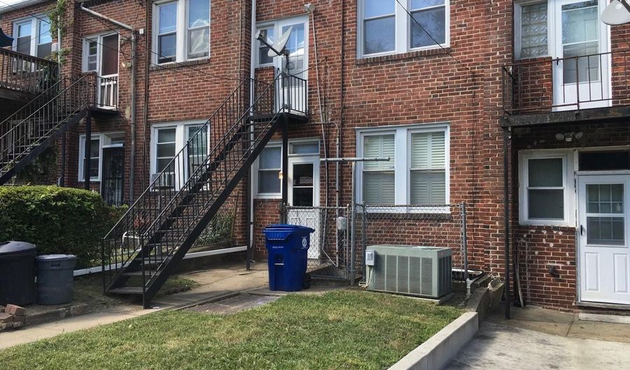 2477 W COLD SPRING Ln W, Baltimore, MD 21215 - 3 Beds, 2 Bath
