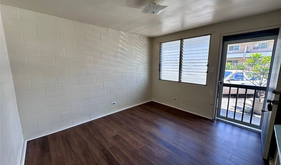 1920 Young St 2, Honolulu, HI 96826 - 1 Beds, 1 Bath