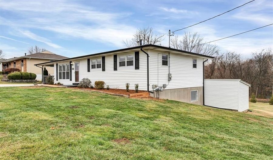 3821 Baeumner Dr, Arnold, MO 63010 - 3 Beds, 2 Bath