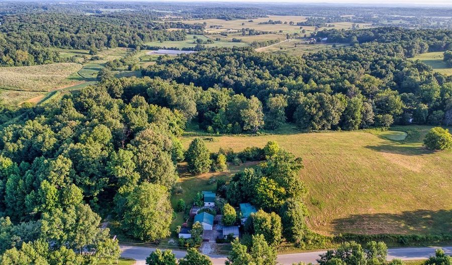 1766 Cemetary Rd, Auburn, KY 42206 - 3 Beds, 2 Bath