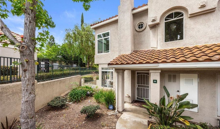 66 Cinnamon Teal, Aliso Viejo, CA 92656 - 2 Beds, 3 Bath