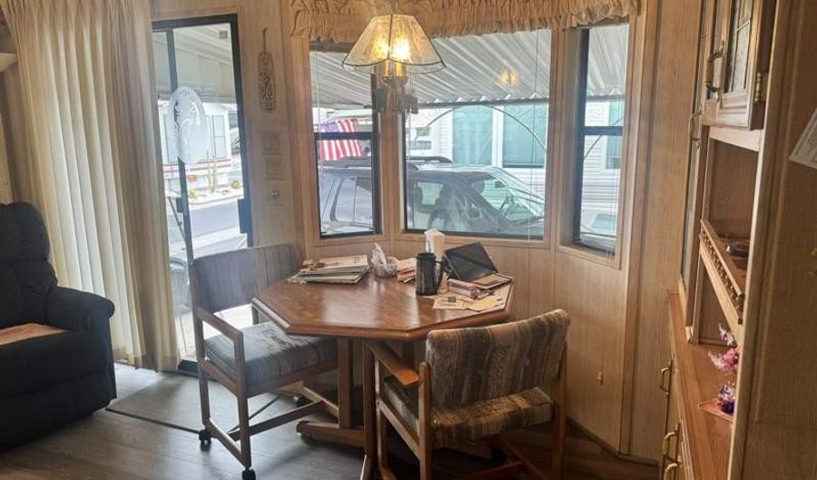 702 S. Meridian Rd 0776, Apache Junction, AZ 85120 - 1 Beds, 2 Bath