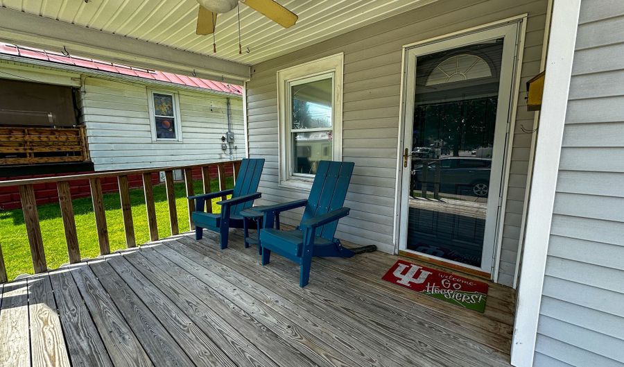 417 S Park Ave, Batesville, IN 47006 - 2 Beds, 1 Bath