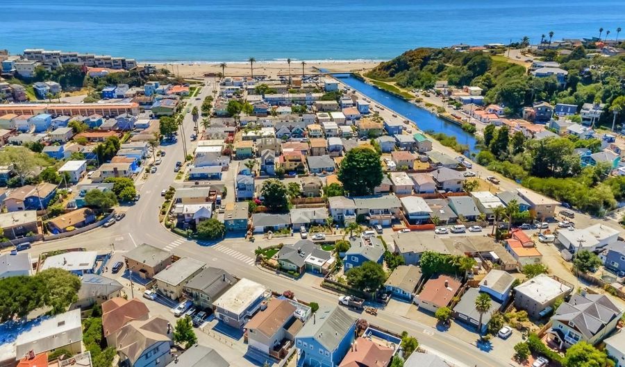 307 Treasure Island Dr, Aptos, CA 95003 - 3 Beds, 0 Bath