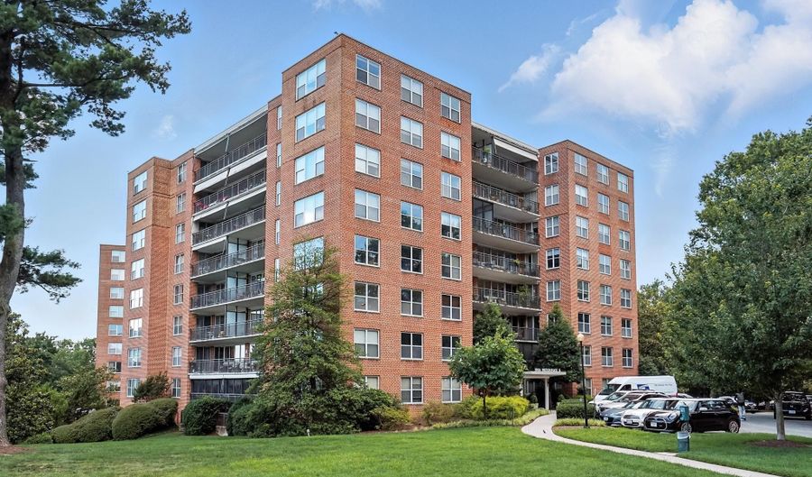 3900 WATSON Pl NW A-5H, Washington, DC 20016 - 2 Beds, 2 Bath