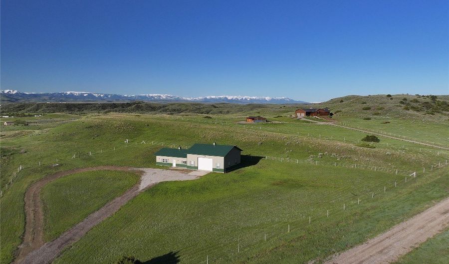 115 And 117 Otter Creek Rd, Big Timber, MT 59011 - 4 Beds, 3 Bath