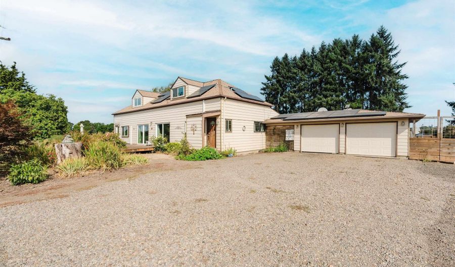33211 Dever Conner Rd, Albany, OR 97321 - 3 Beds, 2 Bath