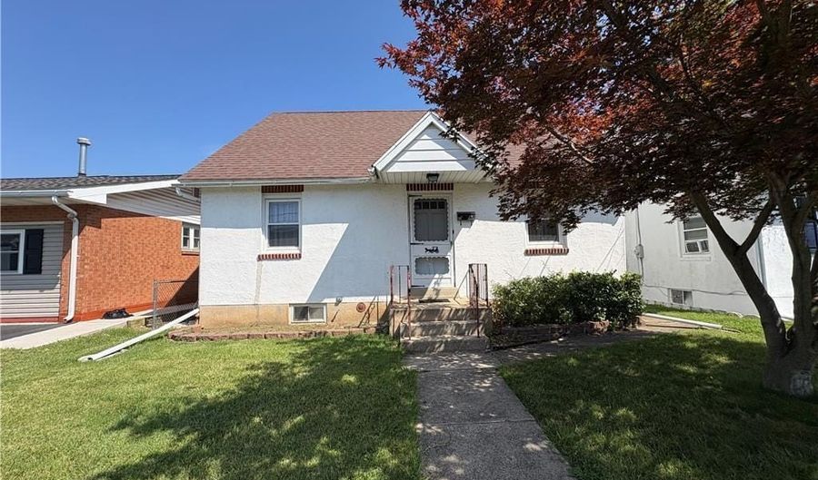 37 E Federal St, Allentown, PA 18103 - 3 Beds, 1 Bath