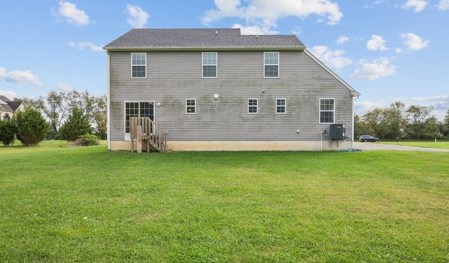 18 THOROUGHBRED Ct, Bridgeton, NJ 08302 - 4 Beds, 3 Bath