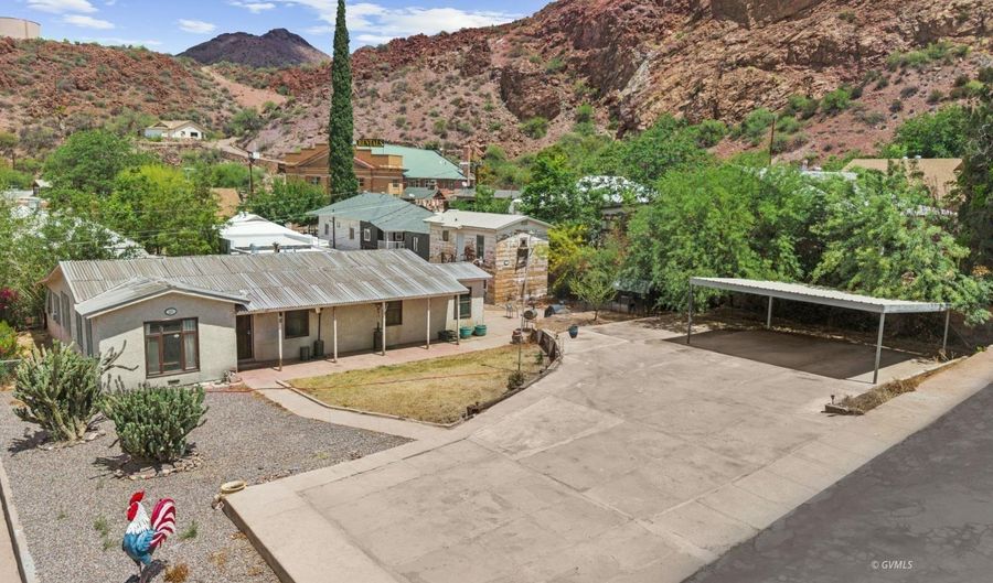 201 4th St, Clifton, AZ 85533 - 3 Beds, 1 Bath