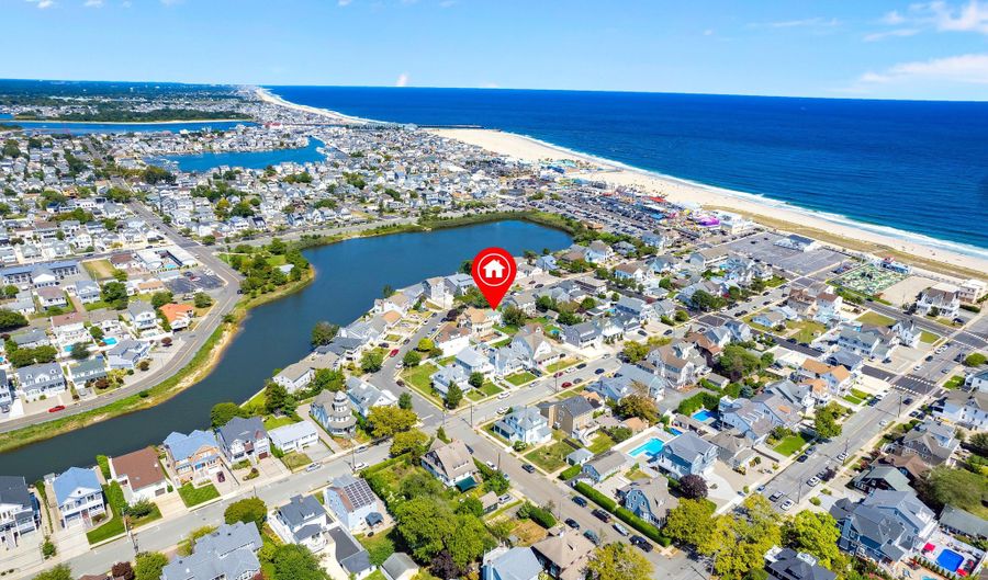 110 Trenton Ave, Point Pleasant Beach, NJ 08742 - 4 Beds, 2 Bath