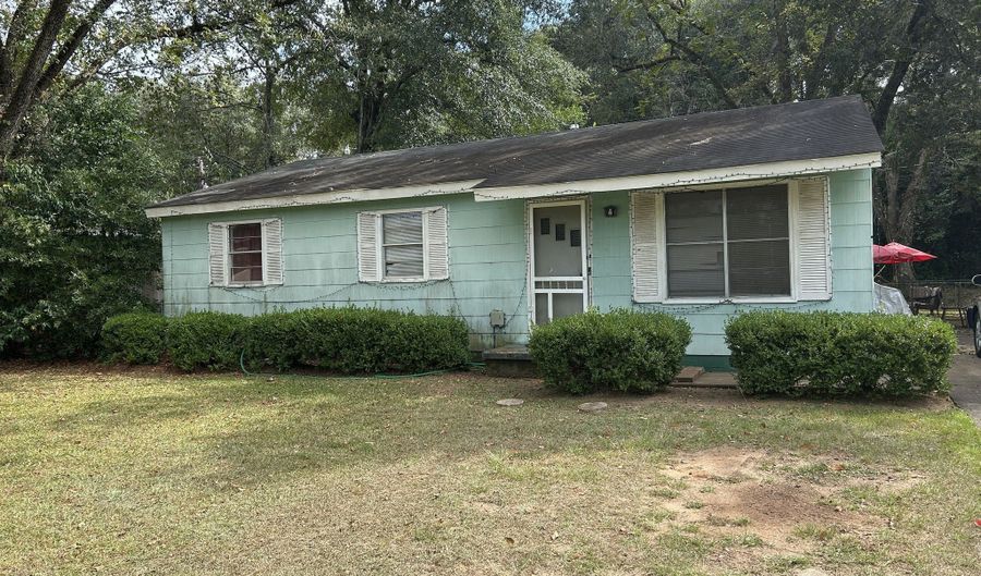 1918 Colquitt Ave, Albany, GA 31707 - 3 Beds, 1 Bath