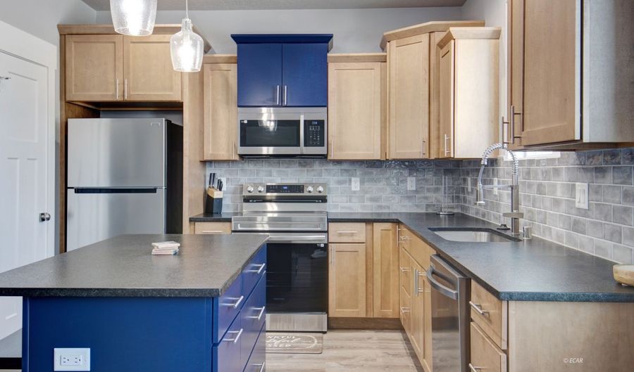 2409 N 5th St, Elko, NV 89801 - 3 Beds, 3 Bath