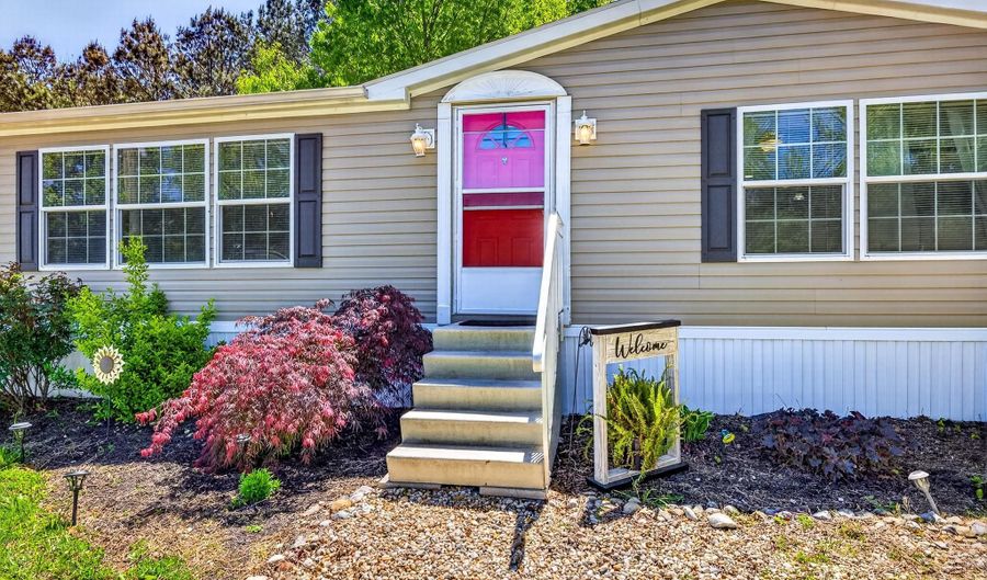 11634 HONEYBEE Ln, Laurel, DE 19956 - 3 Beds, 2 Bath