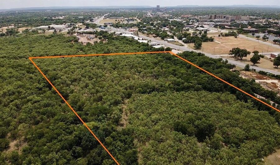 2633 Hardy St, Abilene, TX 79601 - 0 Beds, 0 Bath
