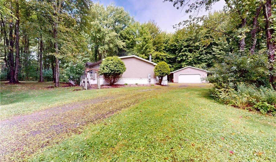 6855 Woodard Rd, Andover, OH 44003 - 3 Beds, 2 Bath