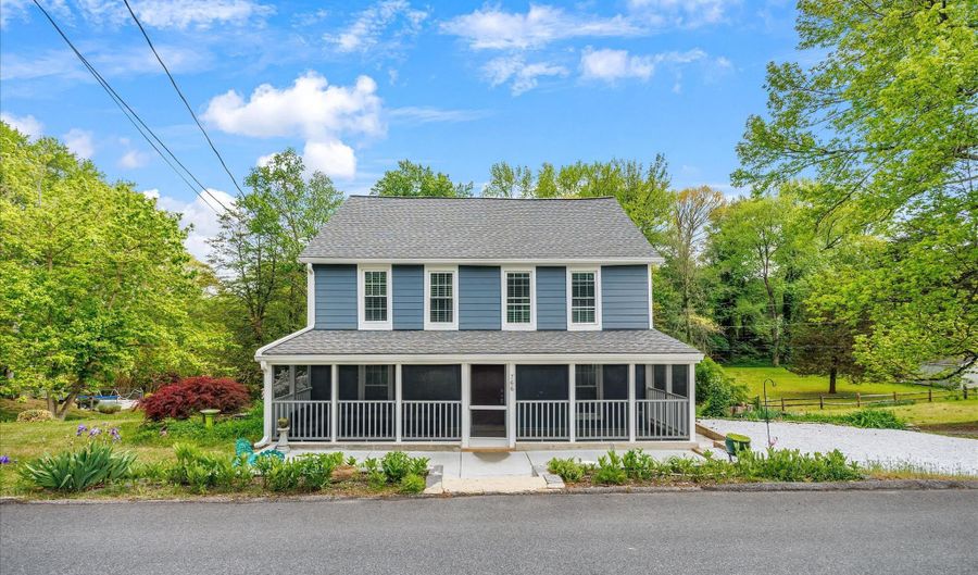 766 DIVIDING CREEK Rd, Arnold, MD 21012 - 3 Beds, 2 Bath