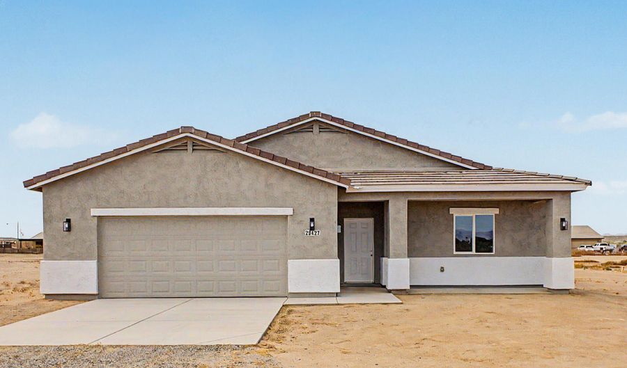 20427 W MOUNTAIN SAGE Dr, Buckeye, AZ 85326 - 4 Beds, 2 Bath
