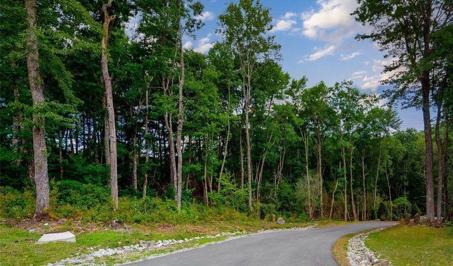Lot 2 Bear Mor Ridge, Highlands, NC 28741 - 0 Beds, 0 Bath