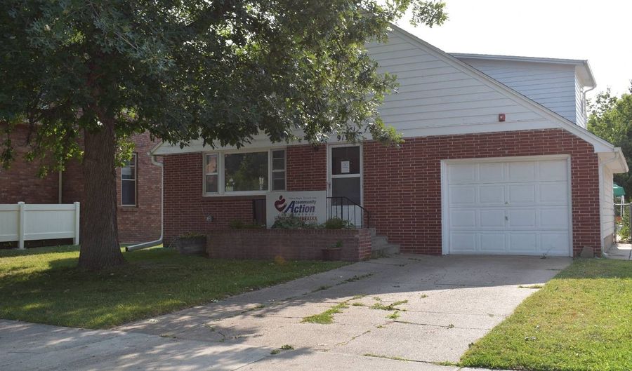 912 Box Butte Box Butte, Alliance, NE 69301 - 4 Beds, 2 Bath