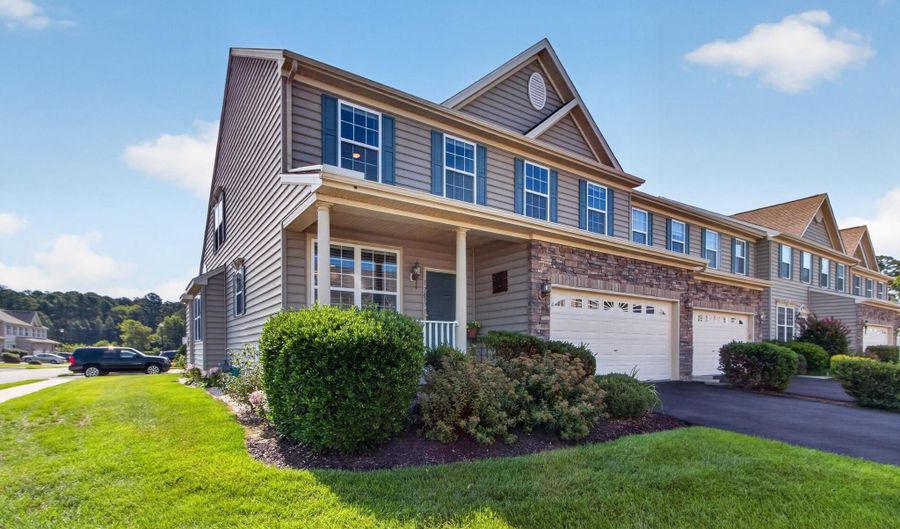 17653 GATE Dr 1, Lewes, DE 19958 - 3 Beds, 4 Bath