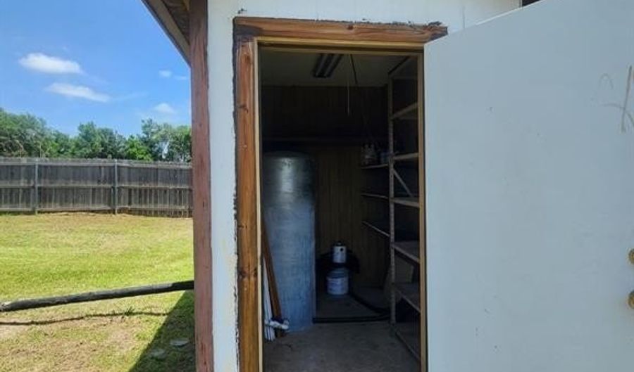 331 Fcr 611, Teague, TX 75860 - 5 Beds, 3 Bath