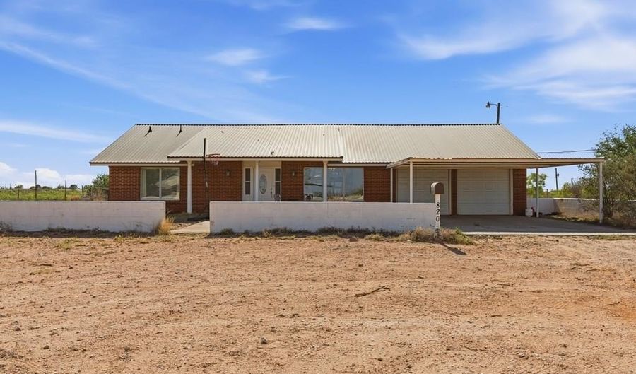 820 SE 2001, Andrews, TX 79714 - 3 Beds, 2 Bath