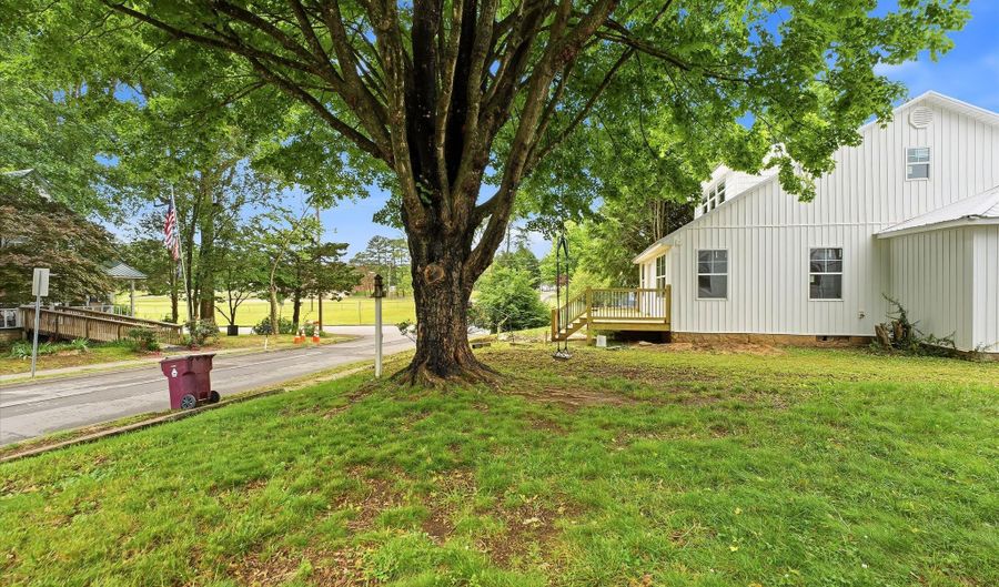 1450 Dalton St, Alcoa, TN 37701 - 3 Beds, 3 Bath