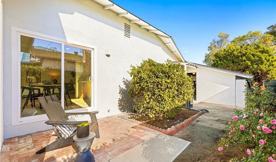 1413 S LOARA, Anaheim, CA 92802 - 3 Beds, 3 Bath