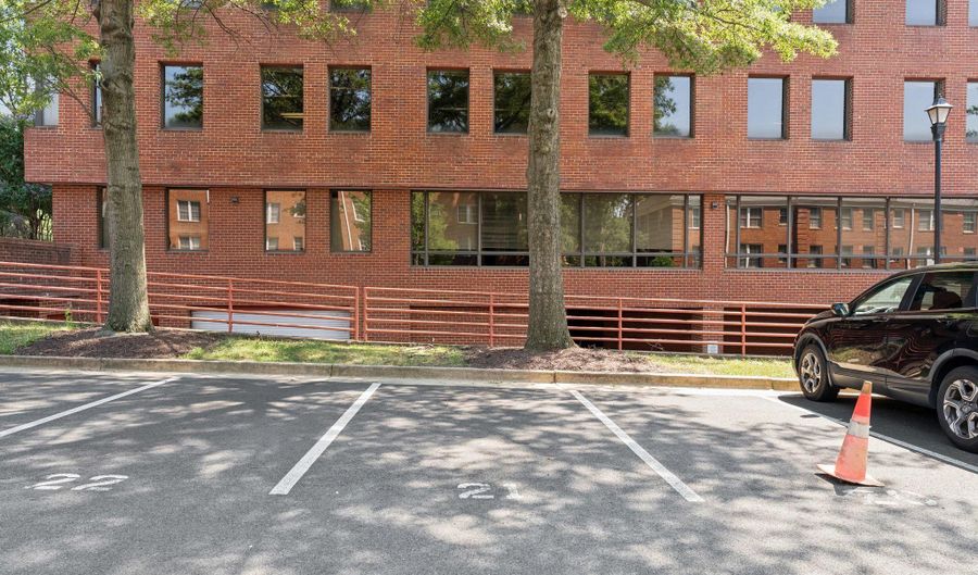 610 BASHFORD Ln 1301, Alexandria, VA 22314 - 1 Beds, 1 Bath