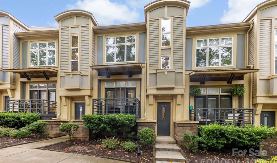 928 Garden District Dr, Charlotte, NC 28202 - 2 Beds, 2 Bath