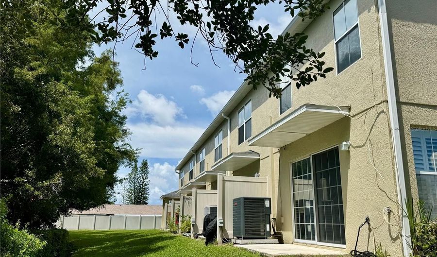 2088 SUN DOWN Dr, Clearwater, FL 33763 - 3 Beds, 3 Bath