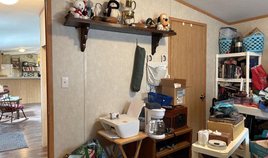 89 Littlehale Rd, Andover, ME 04216 - 2 Beds, 1 Bath