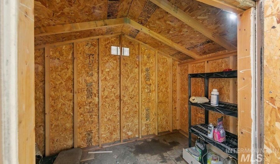223 E Chicago St, Caldwell, ID 83605 - 1 Beds, 1 Bath