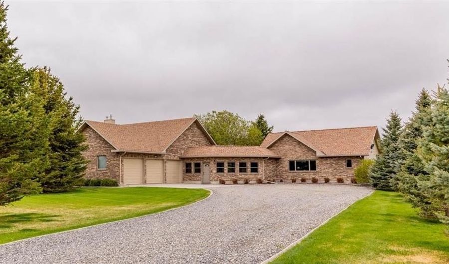 33 Road 3DX, Cody, WY 82414 - 4 Beds, 3 Bath