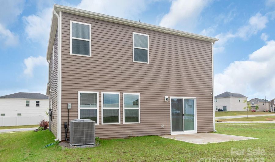 1022 Jeffery Dean Ct, Albemarle, NC 28001 - 3 Beds, 3 Bath