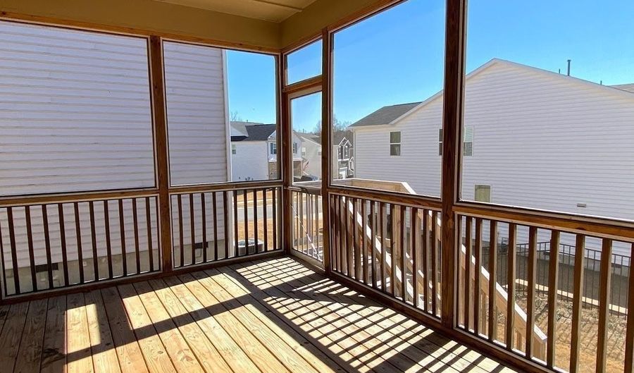 4046 Reunion Creek Pkwy, Apex, NC 27539 - 5 Beds, 3 Bath